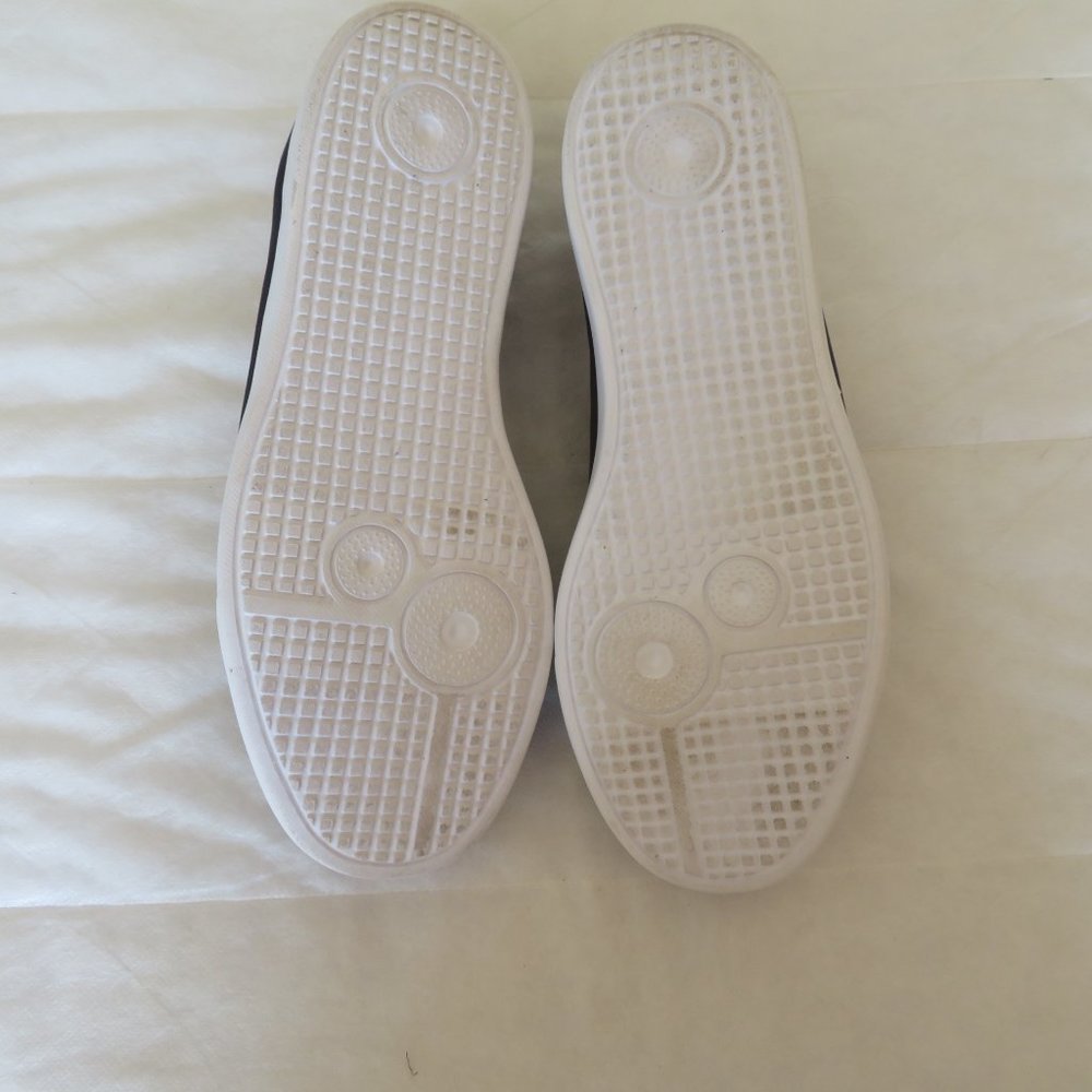 NWOT Catapult Riley Slip On Shoes - Picture 3 of 5